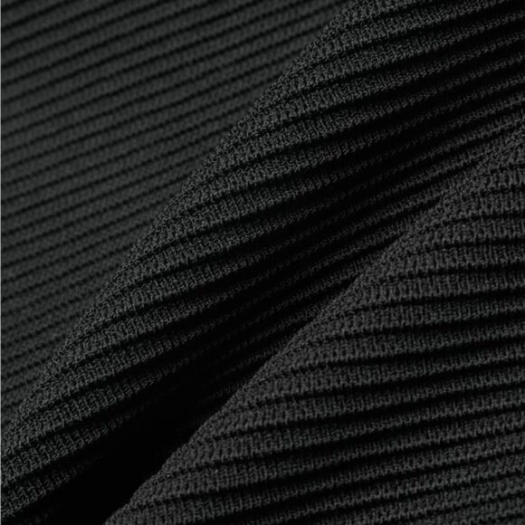 Aritzia Babaton Black Ribbed Tank Top - Picture 5 of 10